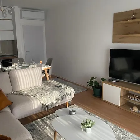 Neri's Apartment Tirana